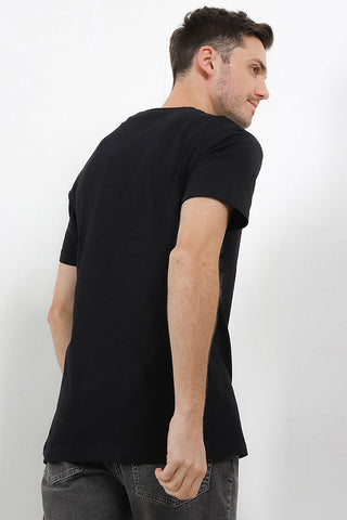 Andrew Smith T-Shirt Slim Fit Pria A0122P01A Andrew Smith T-Shirt Slim Fit Pria A0122P01A