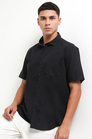 Andrew Smith Kemeja Lengan Pendek Pria A0047P01A Andrew Smith Kemeja Lengan Pendek Pria A0047P01A