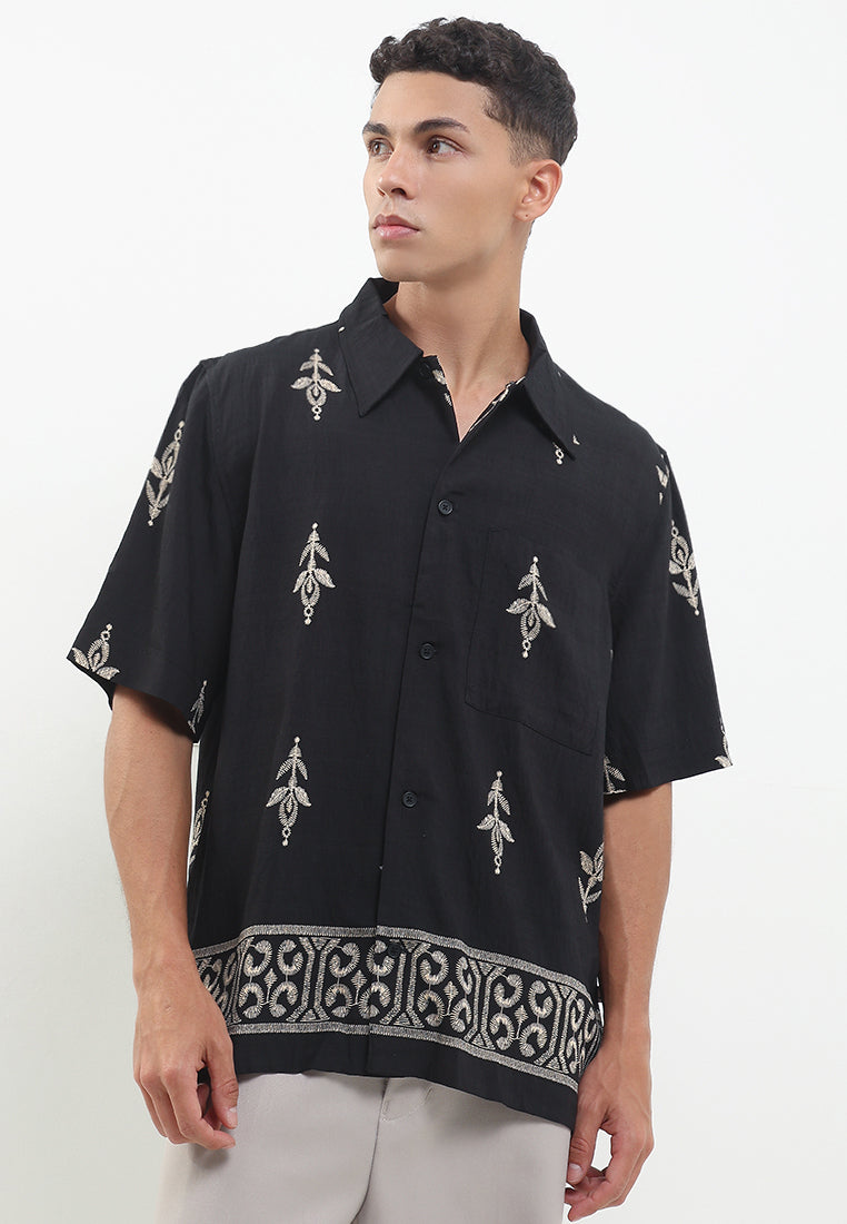 Andrew Smith Kemeja Lengan Pendek Oversize Pria A0067P01A