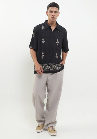 Andrew Smith Kemeja Lengan Pendek Oversize Pria A0067P01A